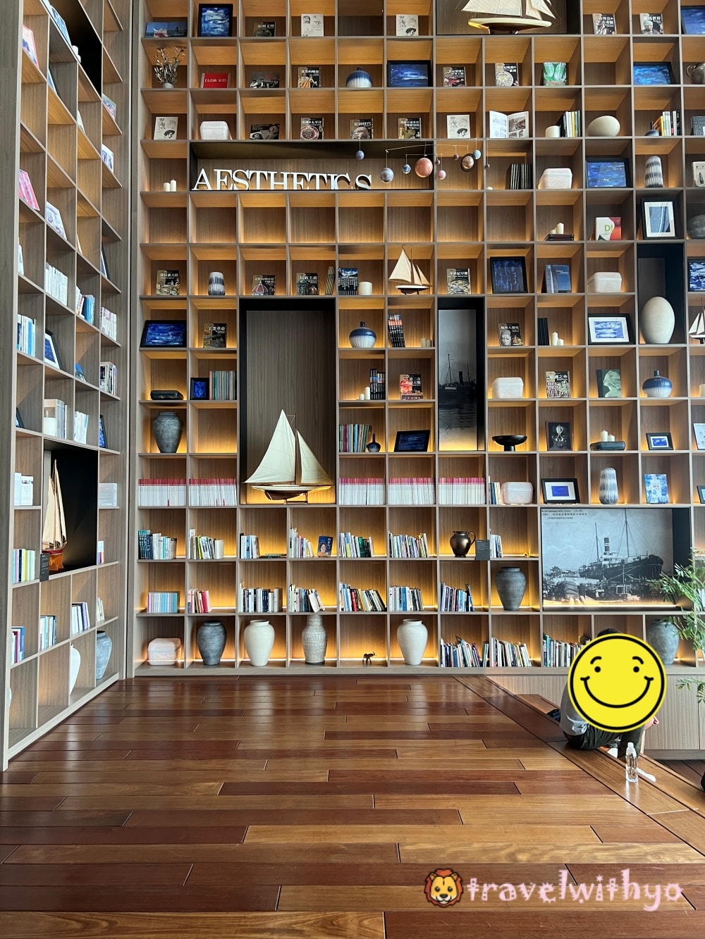 【高雄承億酒店】25樓高樓圖書館lobby,無邊際高空泳池五星級住宿 - 第15張圖